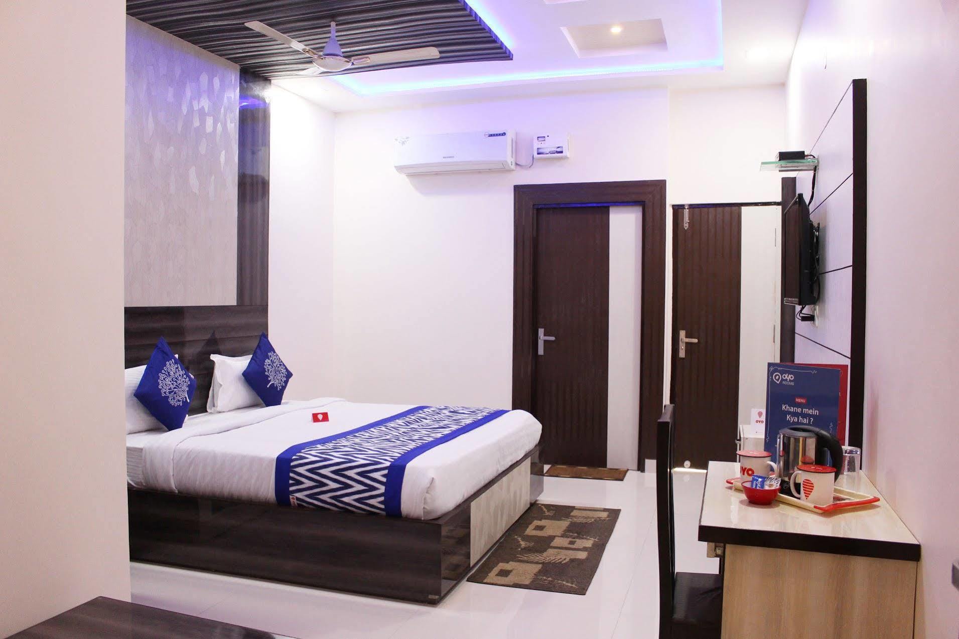 Oyo 3202 Hotel Gayatri Residency Agra  Exterior foto
